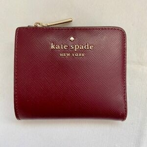 Kate Spade Eva Small L Zip Bifold Wallet Cherrywood Dark Red Leather
